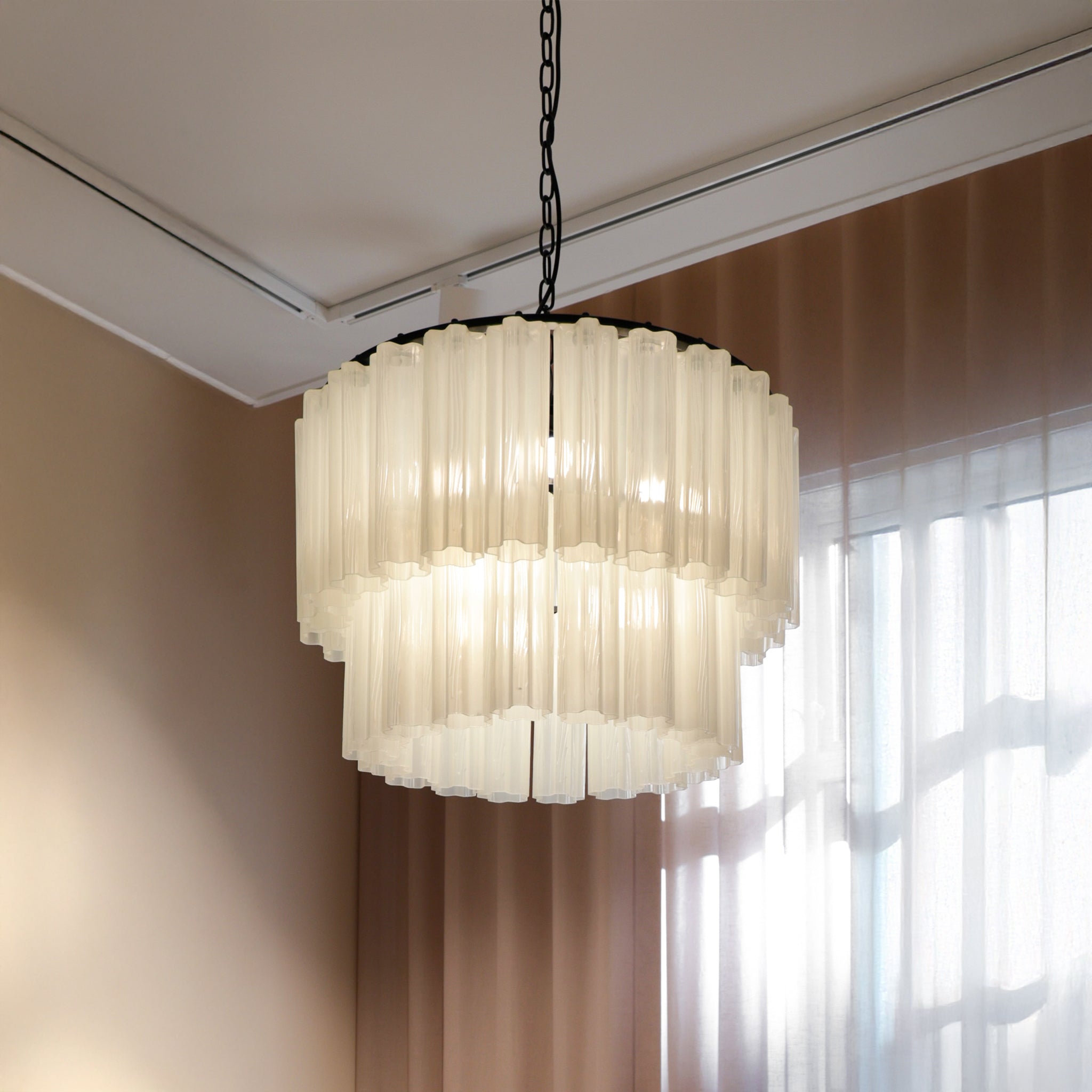 Fontaine Chandelier 2-Layer Chrome/White