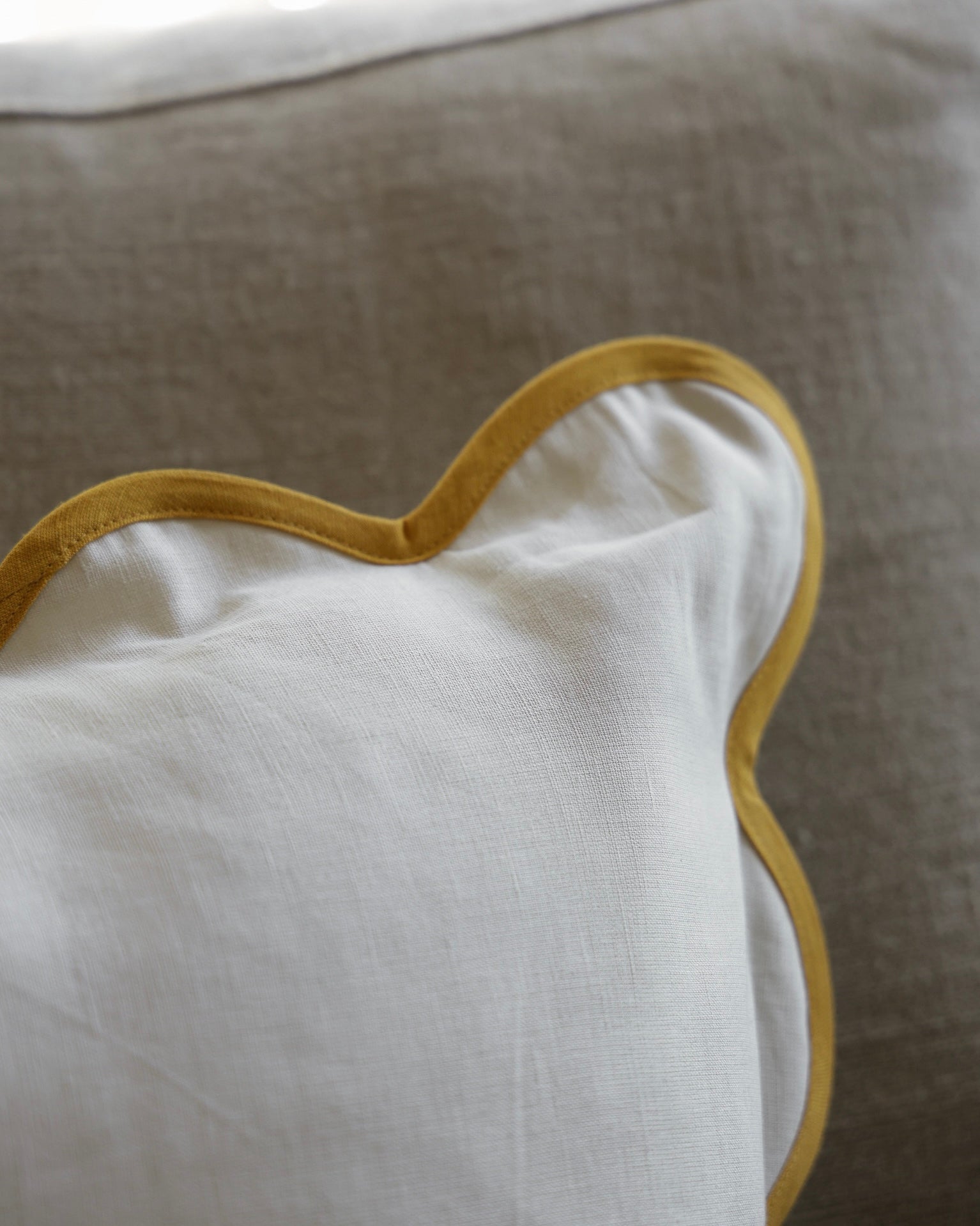 Poppy Cushion Cover - Ochre