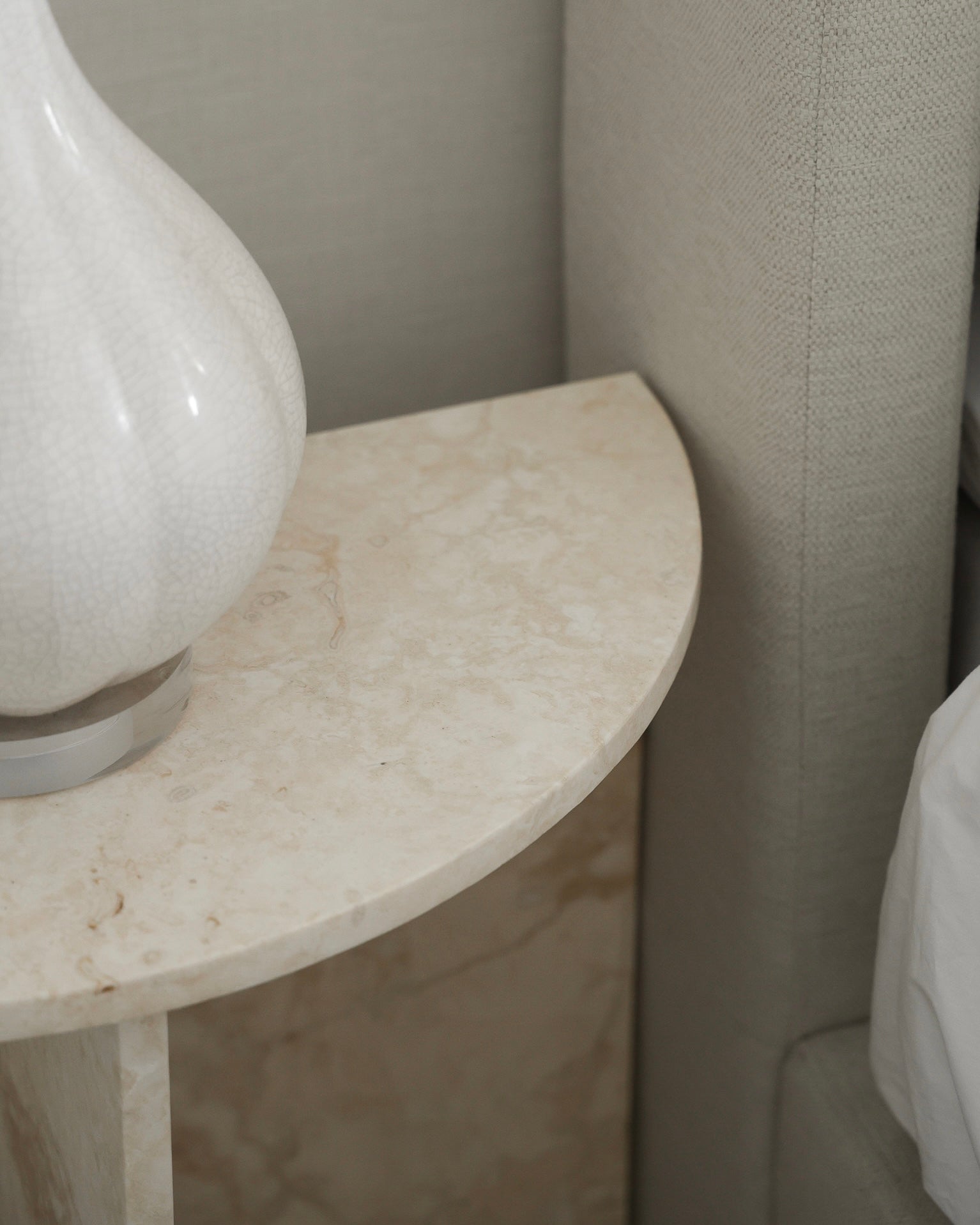 Moon Side Table Travertine