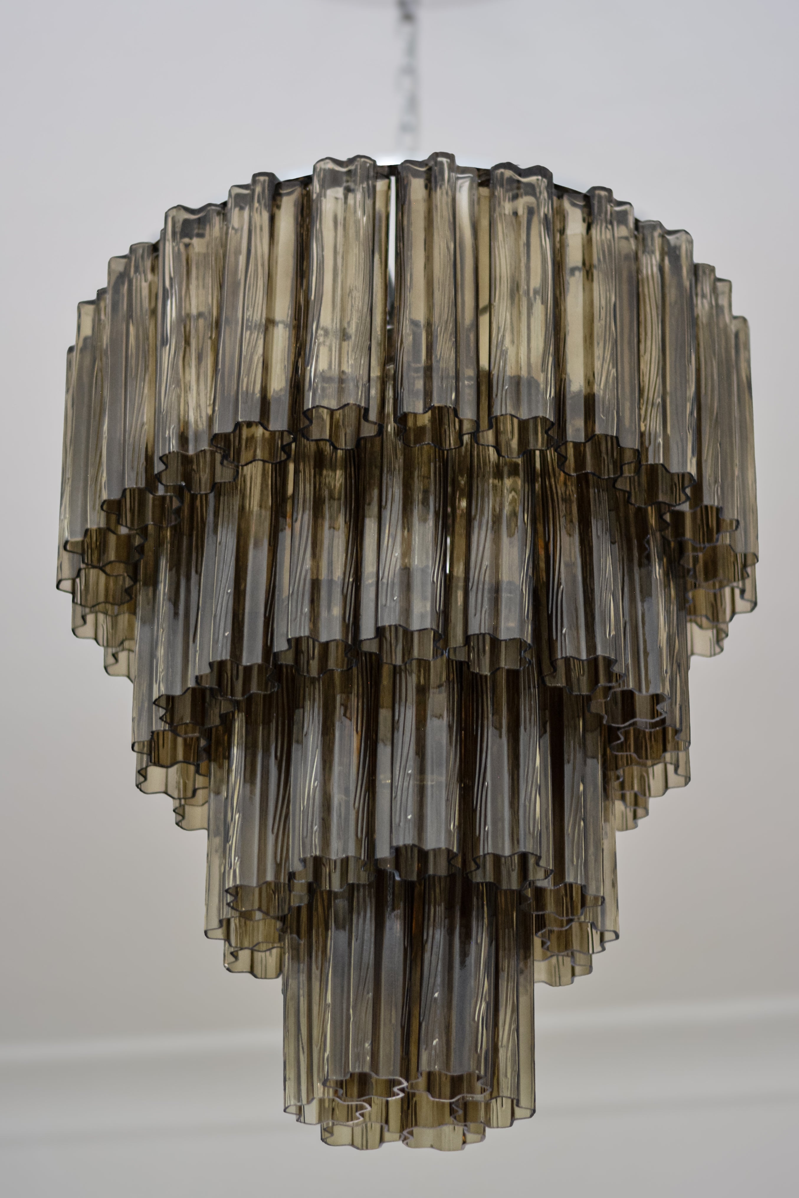 Fontaine Chandelier 4-Layer Brown