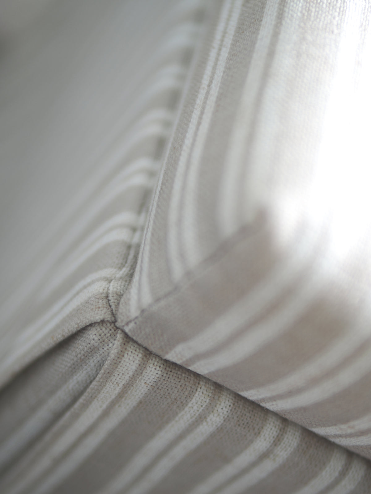Ellie puff – Beige Stripe